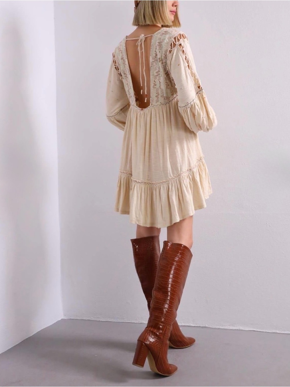 FREE PEOPLE Much Love Embroidered Tunic Dress Boho Mini Size M - Picture 5 of 10